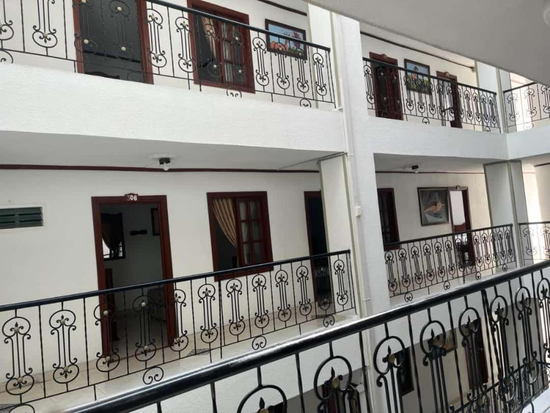 Hotel Davinci Calarca Ngoại thất bức ảnh