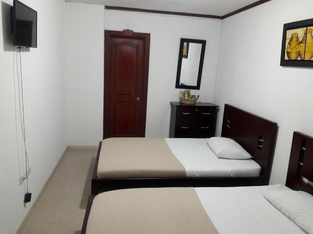 Hotel Davinci Calarca Ngoại thất bức ảnh